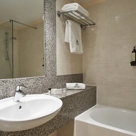 Atlantica Aeneas Station touristique 5*