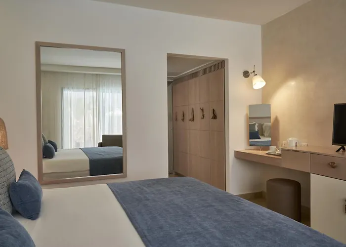 Resort Atlantica Aeneas 5*