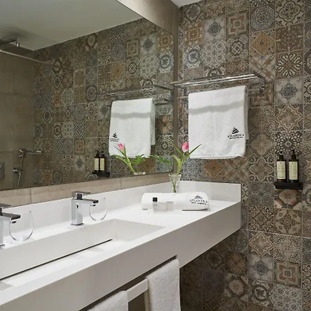 Üdülőközpont Atlantica Aeneas 5*