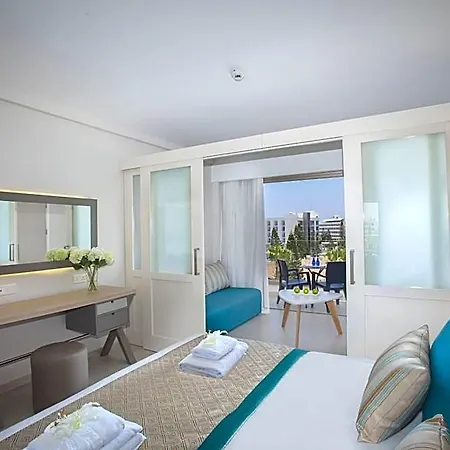 Resort Atlantica Aeneas 5*