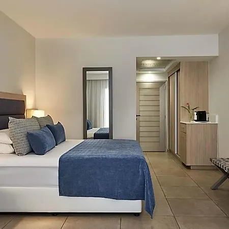 Resort Atlantica Aeneas 5*